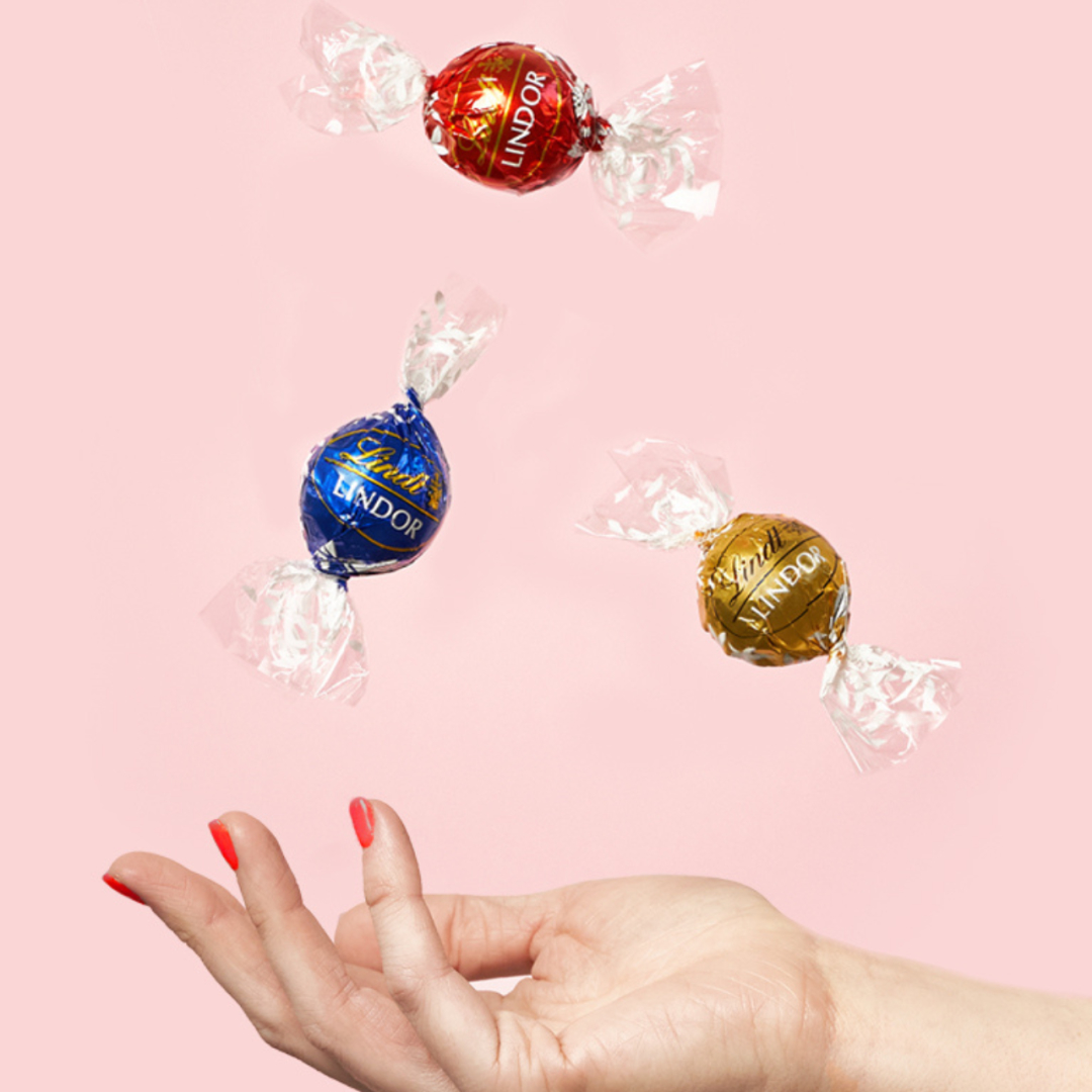 Lindt Chocolates – Save up to $15 off Pick & Mix. icon